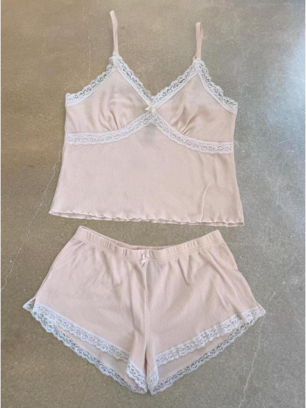 LALA Sleepwear Baby Pink Tank & Shorts Set | Women’s M